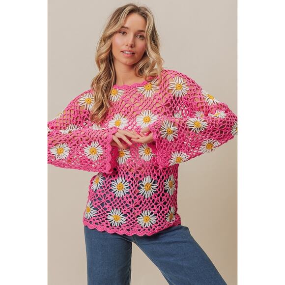 BiBi Pink Daisy Floral Crochet Lace Cover Up Bell Sleeve Sweater Size Small NEW - Picture 3 of 5